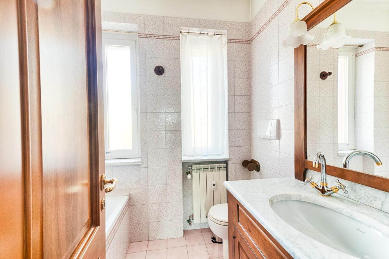 Ressmann 1 - 10 Min From Teatro Rossetti Apartment Триест Екстериор снимка
