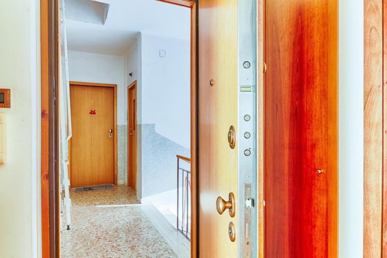 Ressmann 1 - 10 Min From Teatro Rossetti Apartment Триест Екстериор снимка